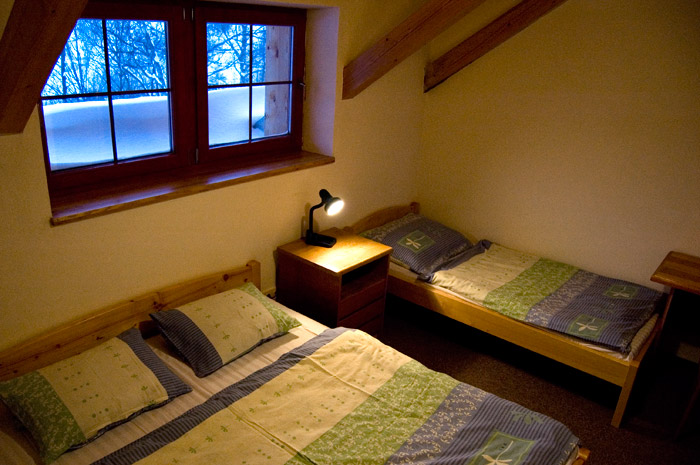 Interiér chaty – ložnice